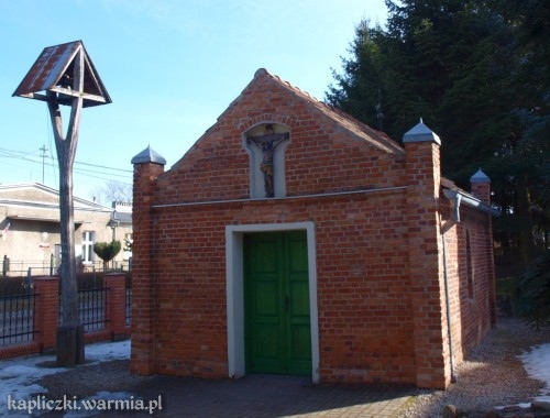 Łęgajny - kaplica św. Bonawentury i św. Floriana.